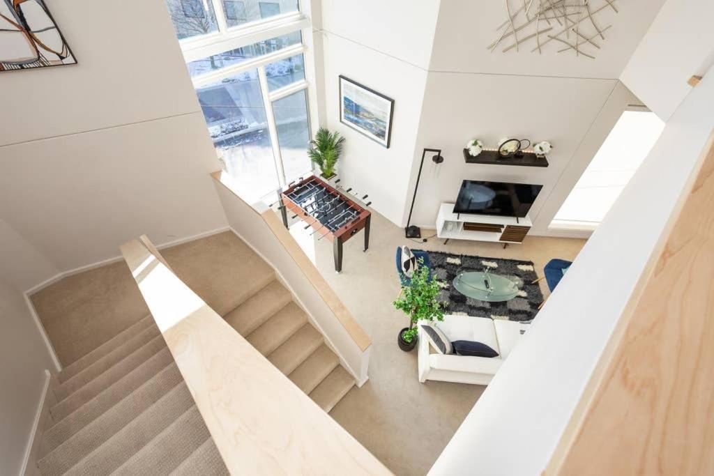 Upscale 3Br Penthouse By Cozysuites Indianapolis Exterior foto