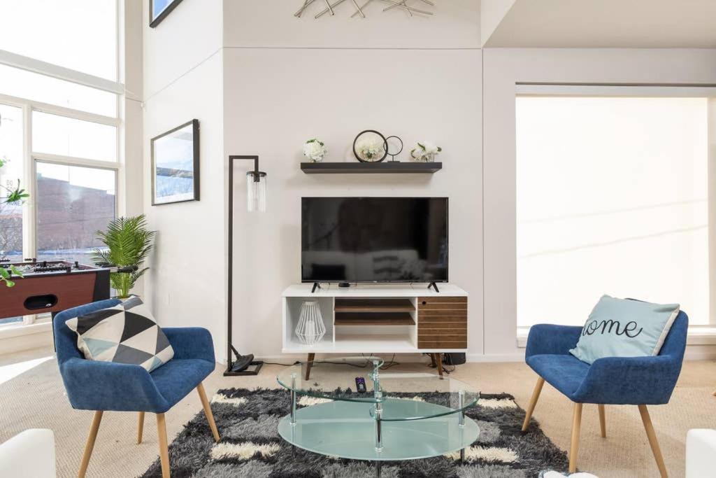 Upscale 3Br Penthouse By Cozysuites Indianapolis Exterior foto
