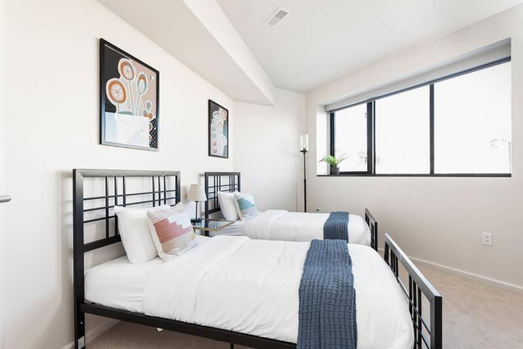 Upscale 3Br Penthouse By Cozysuites Indianapolis Exterior foto