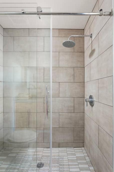 Upscale 3Br Penthouse By Cozysuites Indianapolis Exterior foto